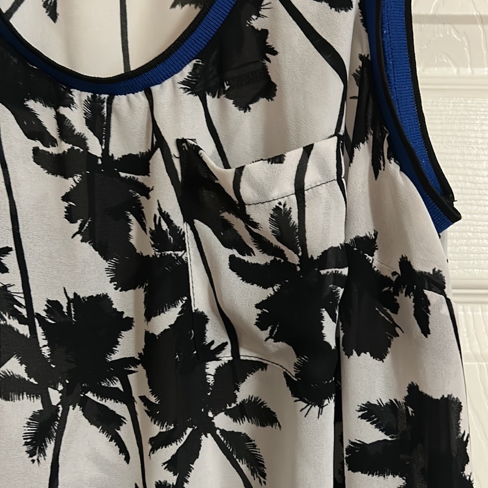 torrid Black Palm Tree with Blue Detail - Picture 3 of 5